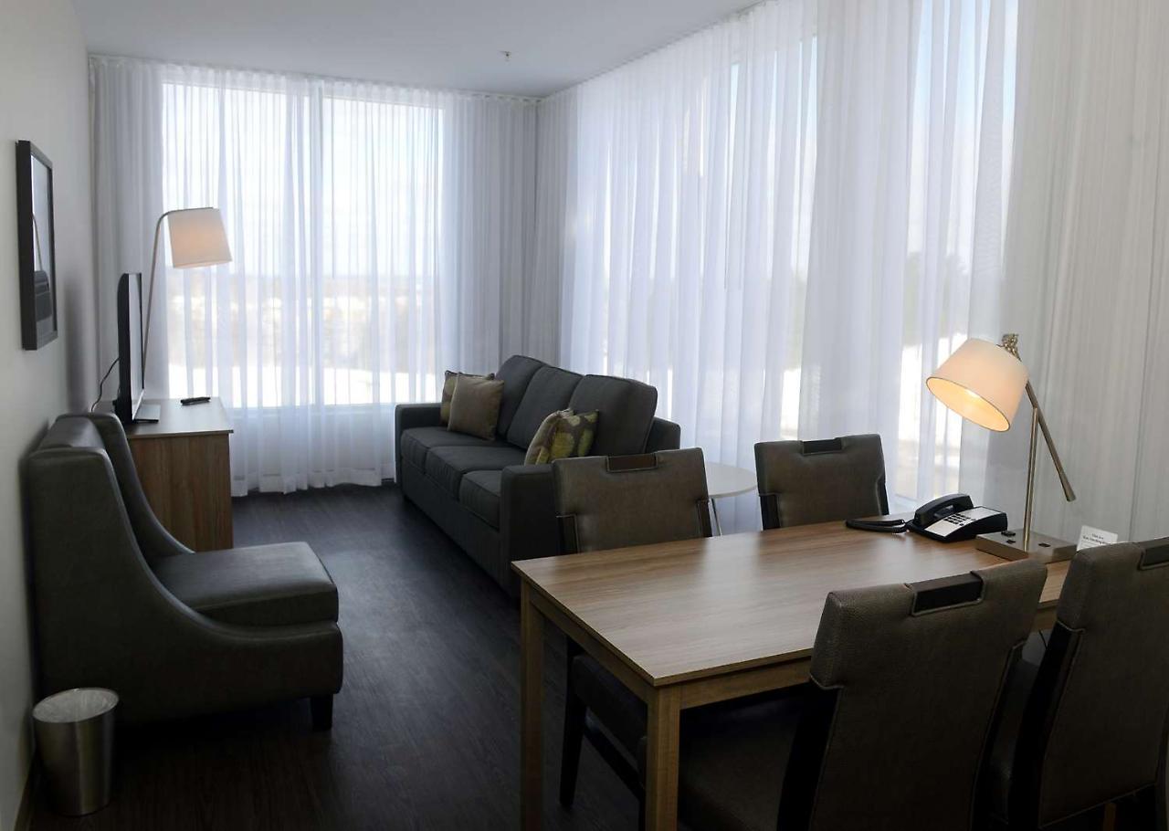 Radisson Kingswood Hotel & Suites, Fredericton Eksteriør billede